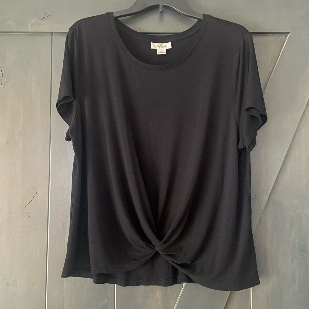 Style & Co. Black Short Sleeve Twist Tee
